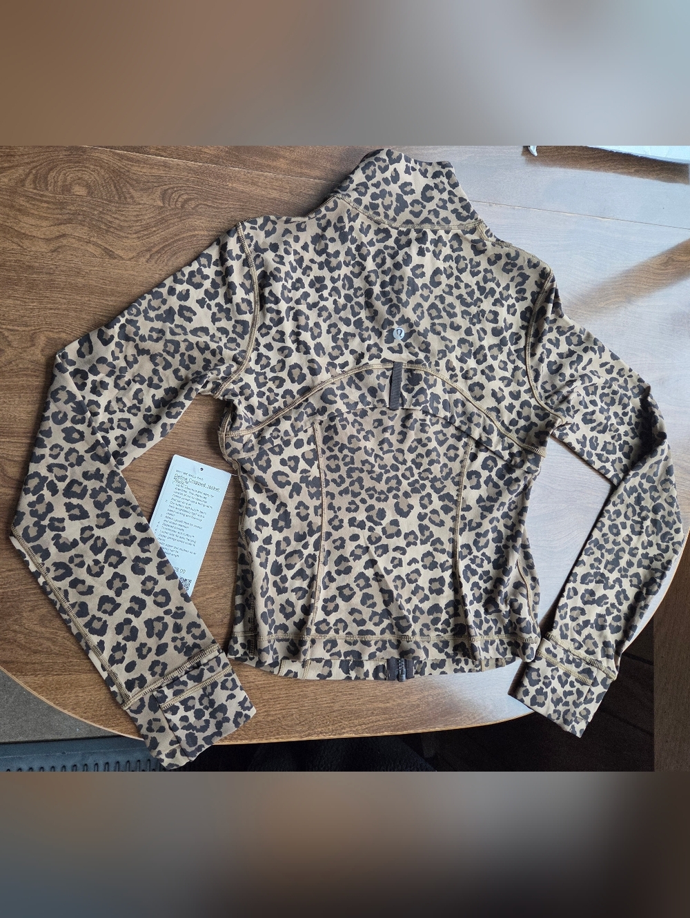 Cropped Define Jacket - Picture 2 of 5
